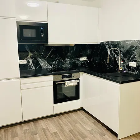 Moderne Unterkunft Garbsen Esterno foto