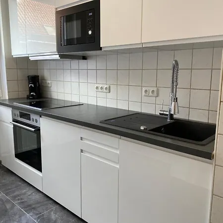 Moderne Unterkunft Garbsen Esterno foto