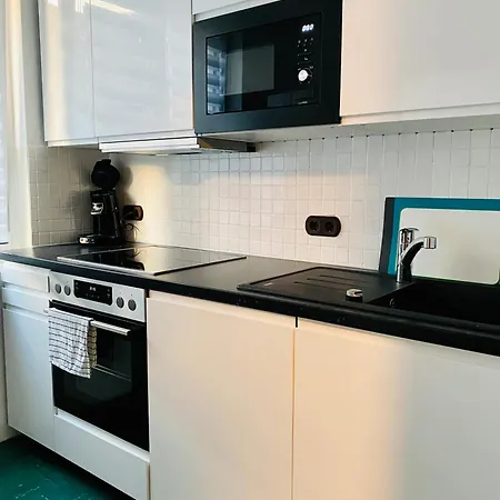 Moderne Unterkunft Garbsen Esterno foto